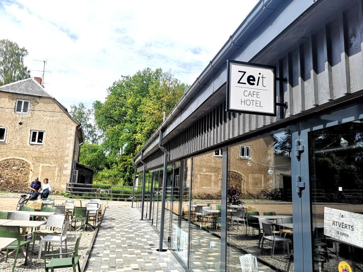 Zeit Hotel Ligatne Exterior photo